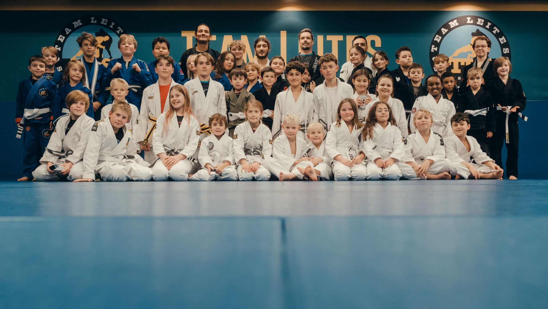 BJJ barn Stockholm — Barnträning i kampsport hos Team Leites